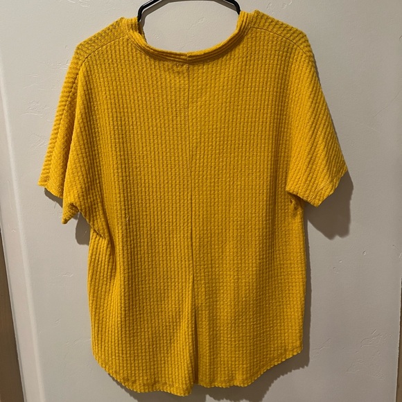 Nordstrom yellow tie front tee - Picture 2 of 3